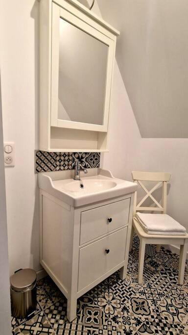 Appartement Charmant Et Spacieux Auxerre Kültér fotó
